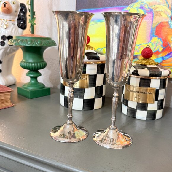 Vintage set of Silver Champagne Flutes - Picture 9 of 11